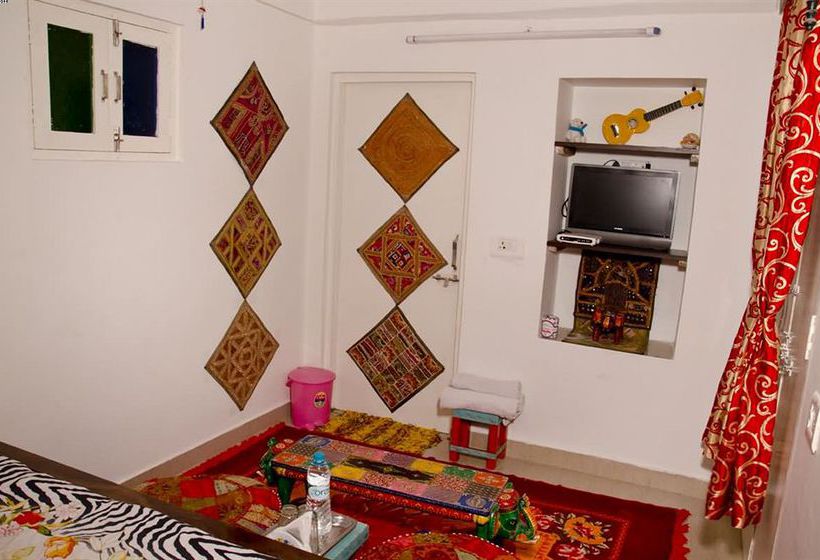 Pension Hem Guest House 2