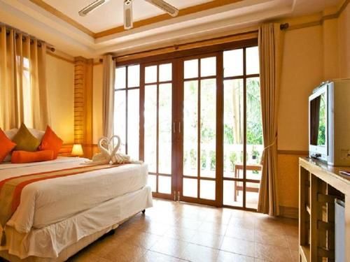 Ban's Diving Resort 15