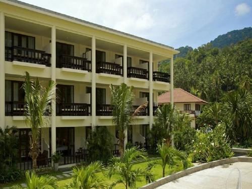 Ban's Diving Resort 19