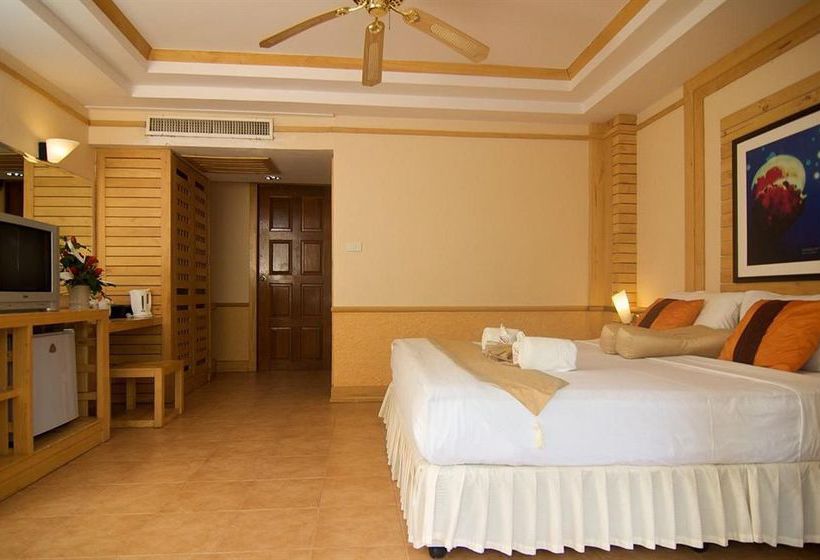 Ban's Diving Resort 4