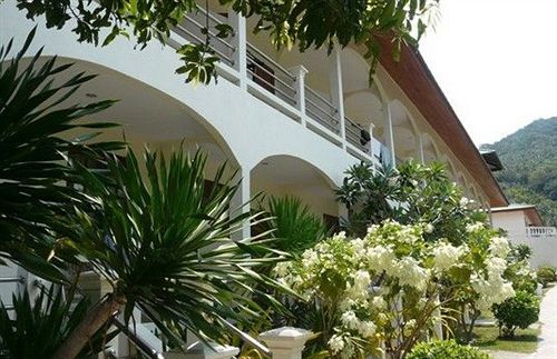 Ban's Diving Resort 8