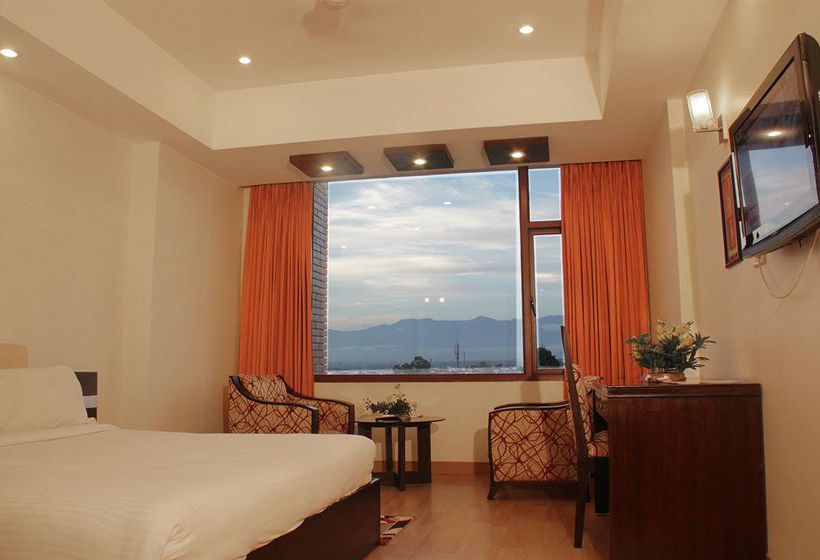 Hôtel Softel Plaza 16