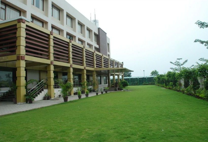 Hôtel Softel Plaza 6