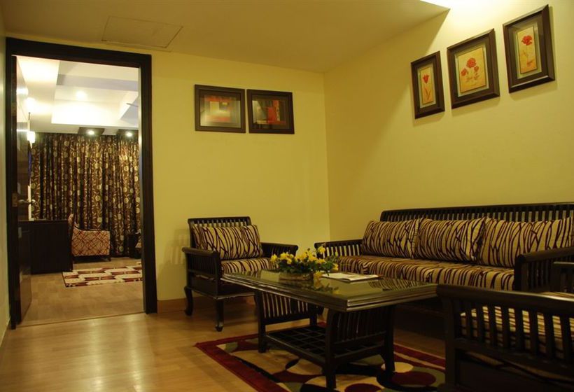 Hôtel Softel Plaza 7