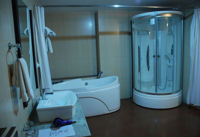 Hôtel Softel Plaza 9