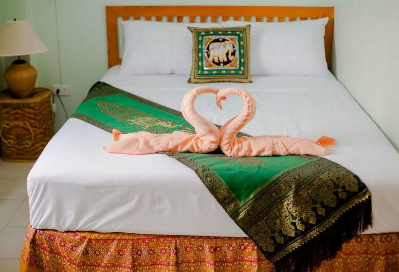 Hotel Klong Muang Sunset House 11