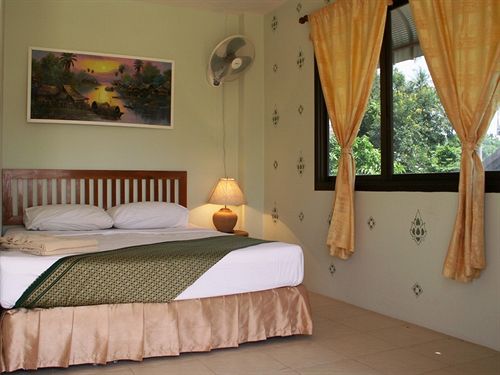 Hotel Klong Muang Sunset House 5