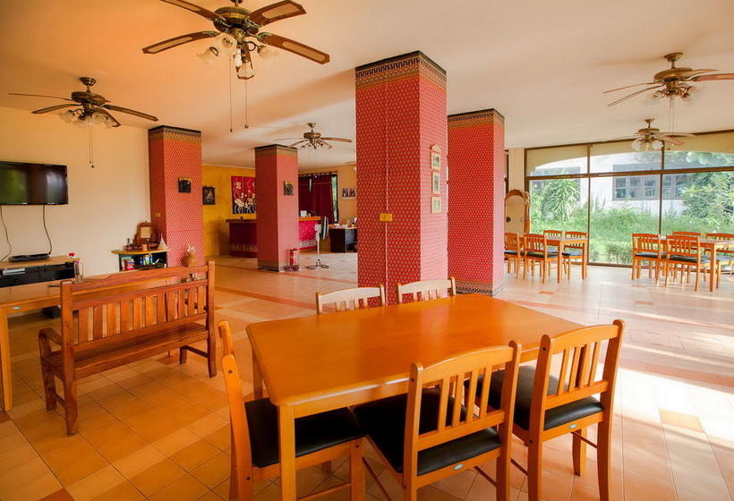 Hotel Klong Muang Sunset House 9