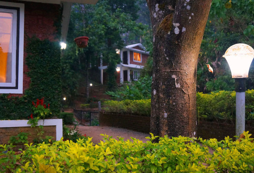 Resort Ambady's Falling Waters 10