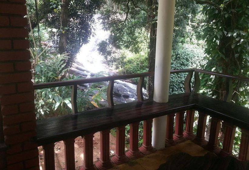 Resort Ambady's Falling Waters 18