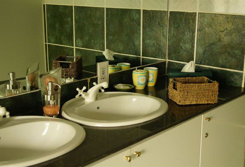 Bed and Breakfast Brenton Beach House 4