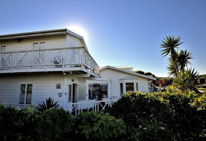 Bed and Breakfast Brenton Beach House 5