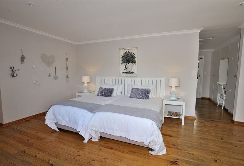 Bed and Breakfast Brenton Beach House 9