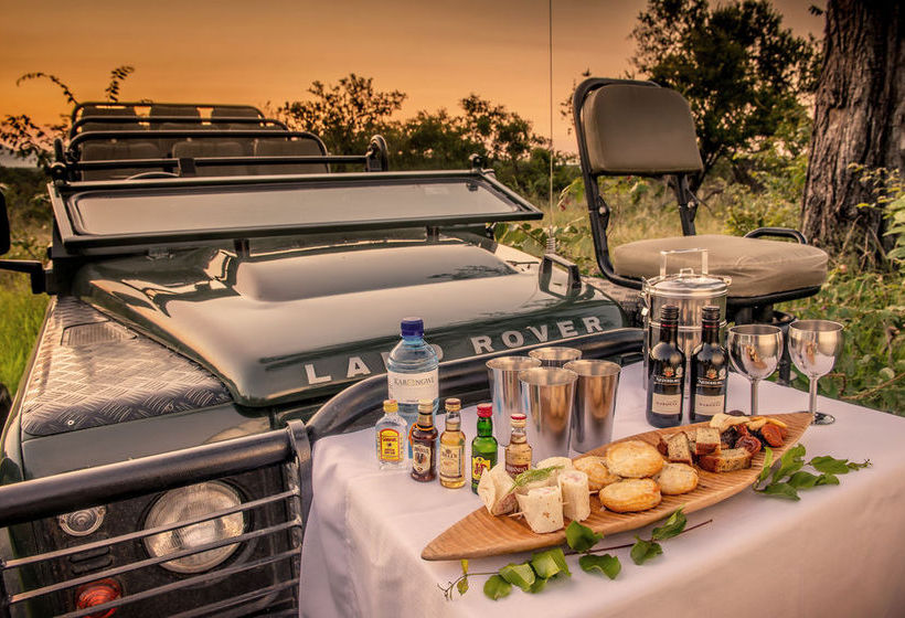 Hotel Shiduli Private Game Lodge 16