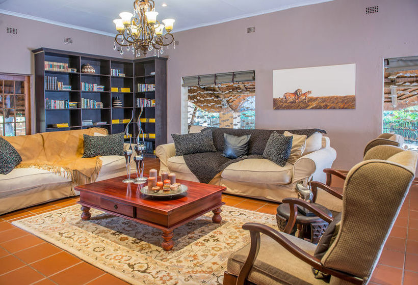 Hotel Shiduli Private Game Lodge 8