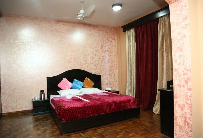 Hotel Surbee Resorts 13