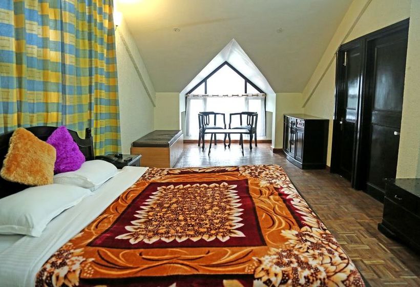 Hotel Surbee Resorts 18