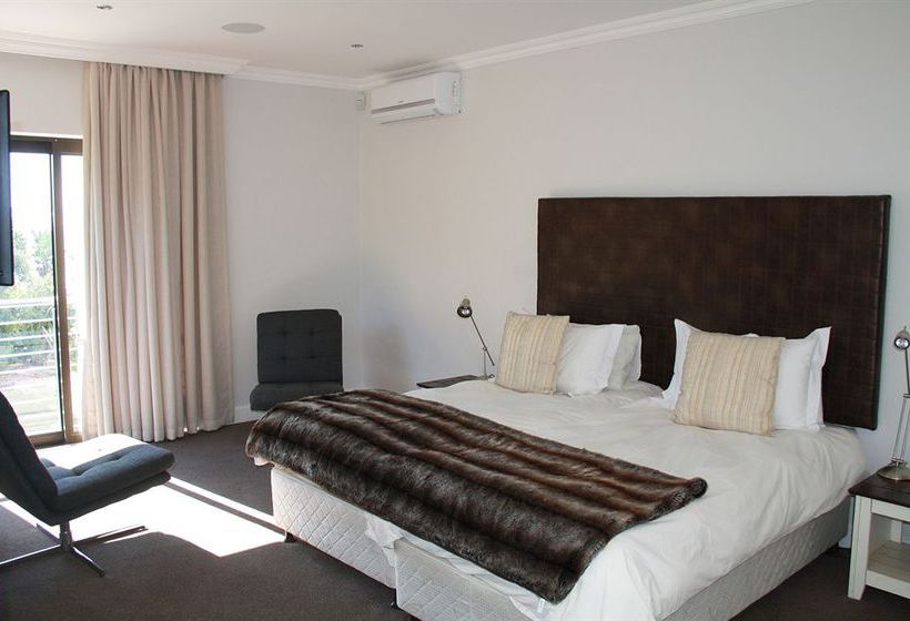 Pension Super Tubes Guesthouse 11