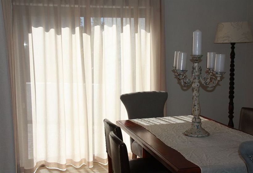 Pension Super Tubes Guesthouse 8