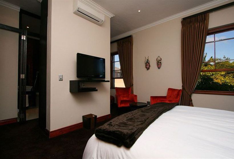 Pension Nova Constantia 1