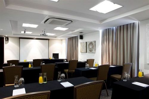 Manhattan Suites & Conference 20