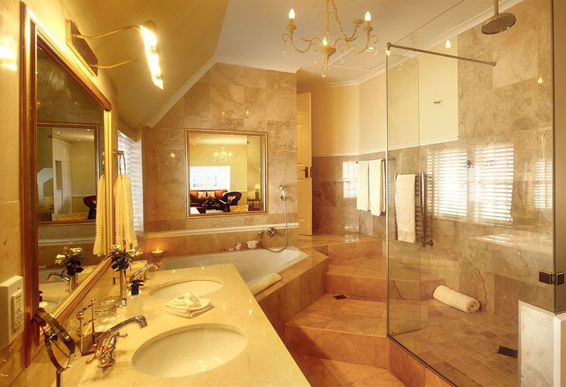 Pension The St James Manor & Seaforth 11