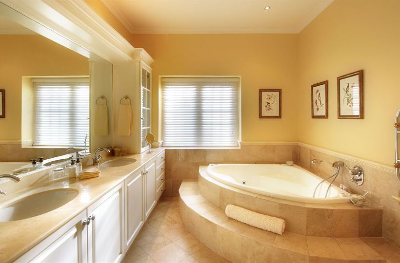 Pension The St James Manor & Seaforth 3