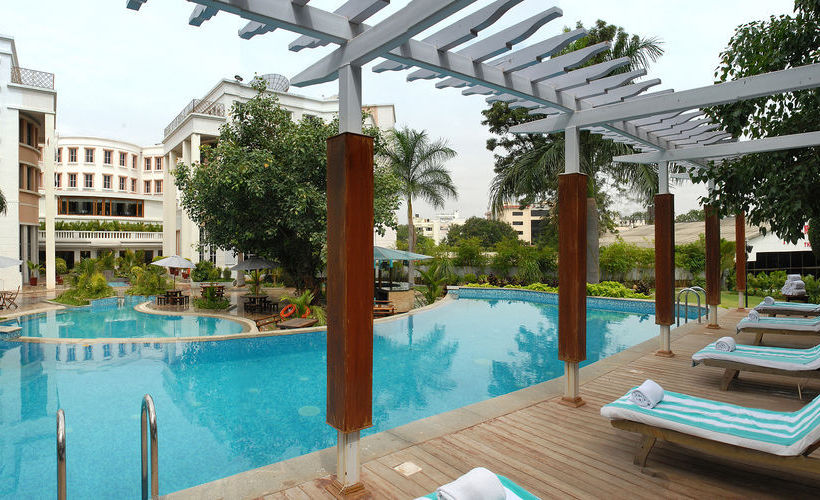 Hotel The Manohar 12