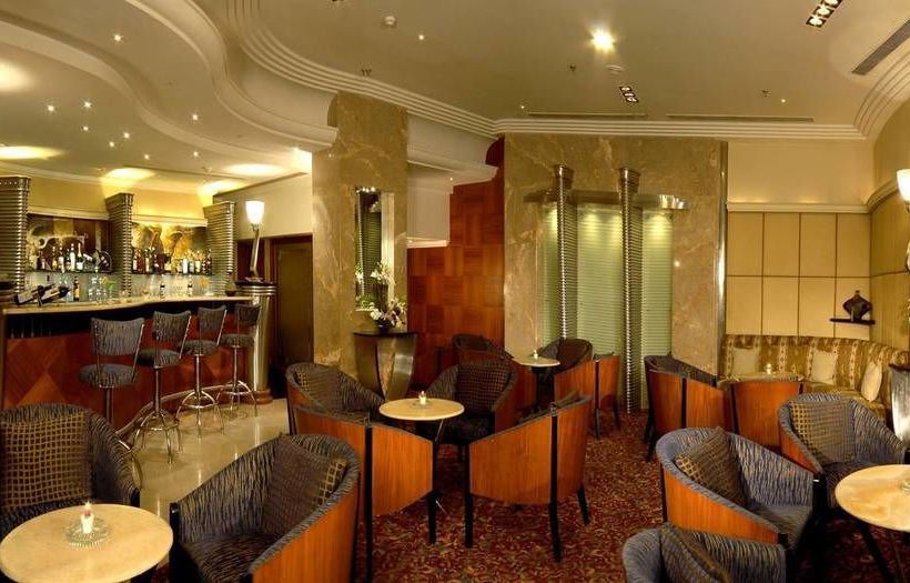 Hotel The Manohar 15