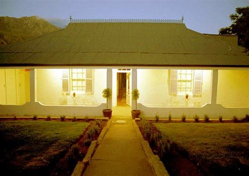 Bed and Breakfast Swartberg Country Manor 11