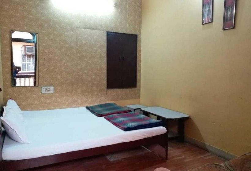 Hotel Raj Bed & Breakfast 10