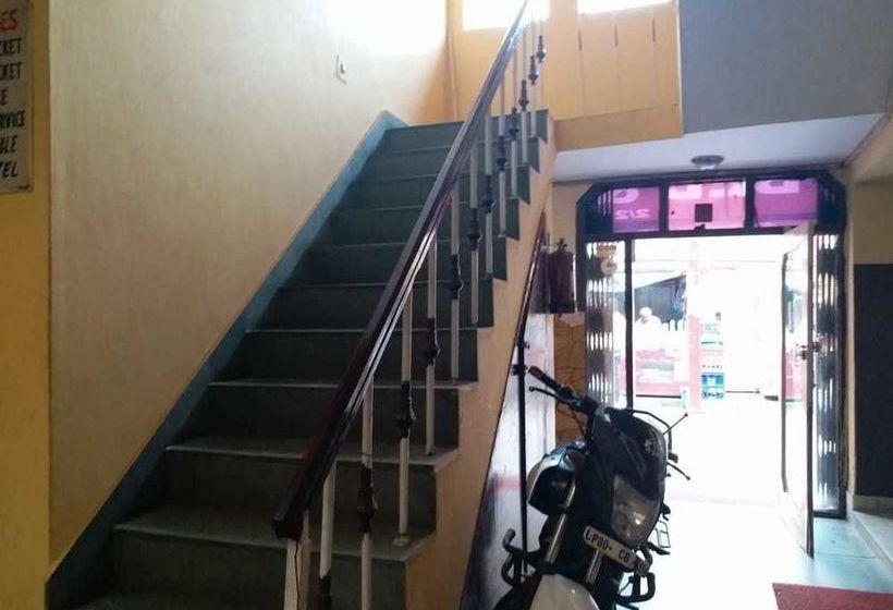 Hotel Raj Bed & Breakfast 14