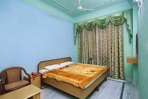 Hotel Raj Bed & Breakfast 3