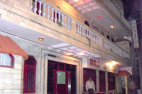 Hotel Raj Bed & Breakfast 4