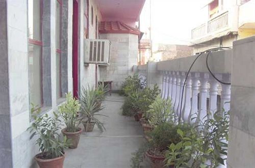 Hotel Raj Bed & Breakfast 5