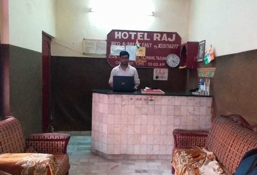 Hotel Raj Bed & Breakfast 7