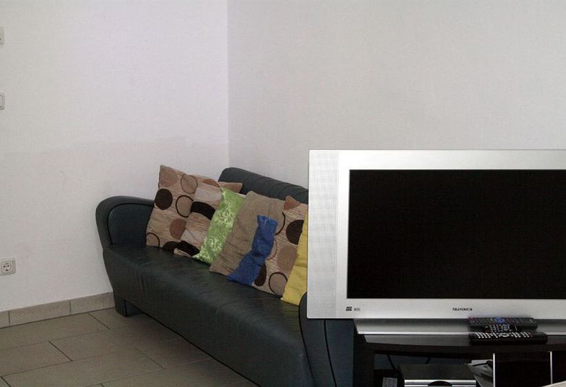 Aachener Strasse Apartment 2