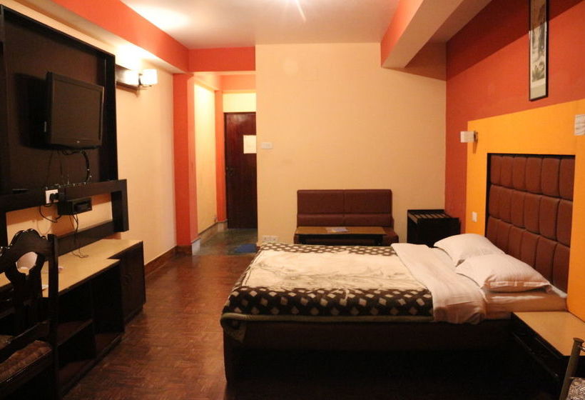 Hotel Himalayan Heights 4