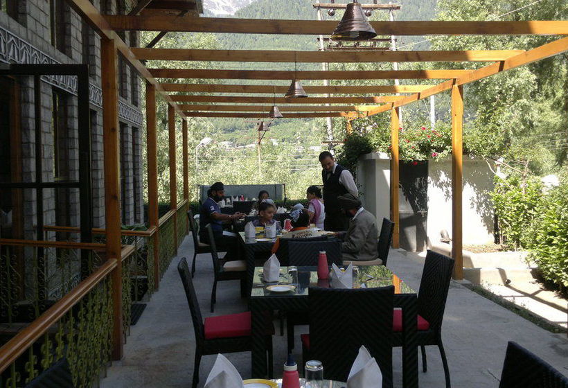 Hotel Honeymoon Inn 12