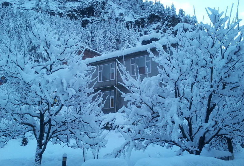 Hotel Honeymoon Inn 4