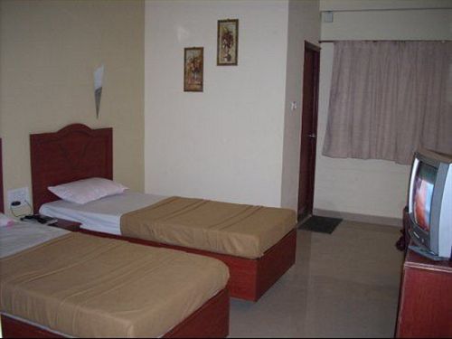 Hotel Mallika Residency 4