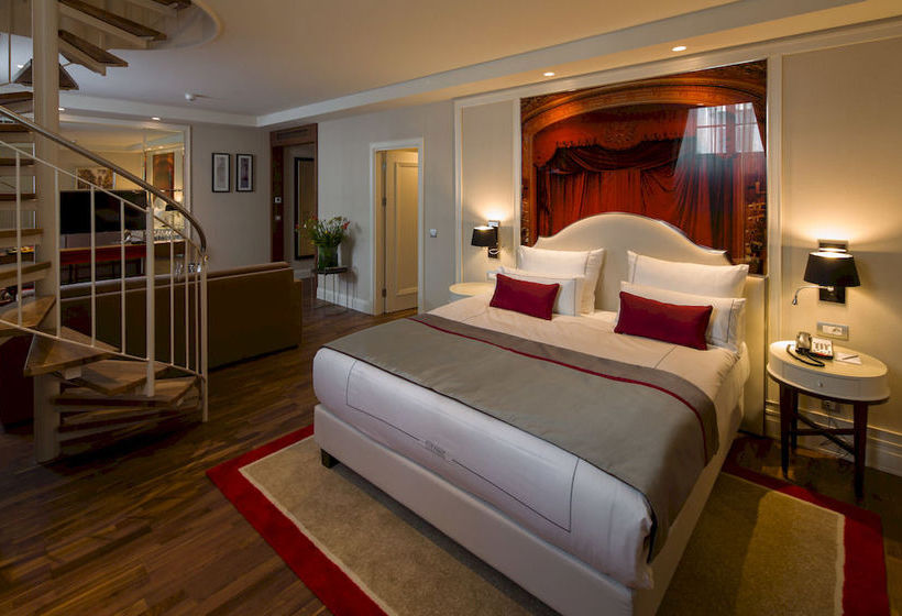 Hotel Titanic Gendarmenmarkt Berlin 10