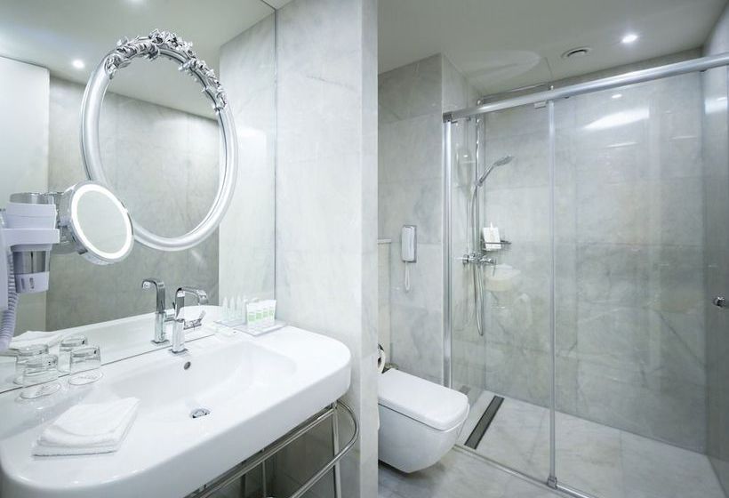 Hotel Titanic Gendarmenmarkt Berlin 17