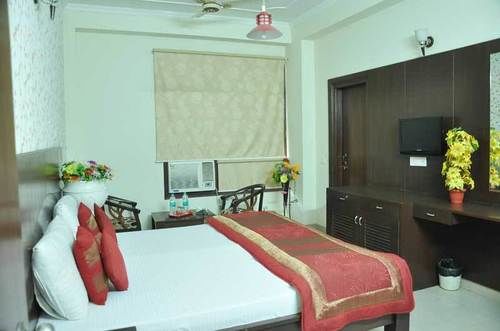 Hotel Green View Palace 5