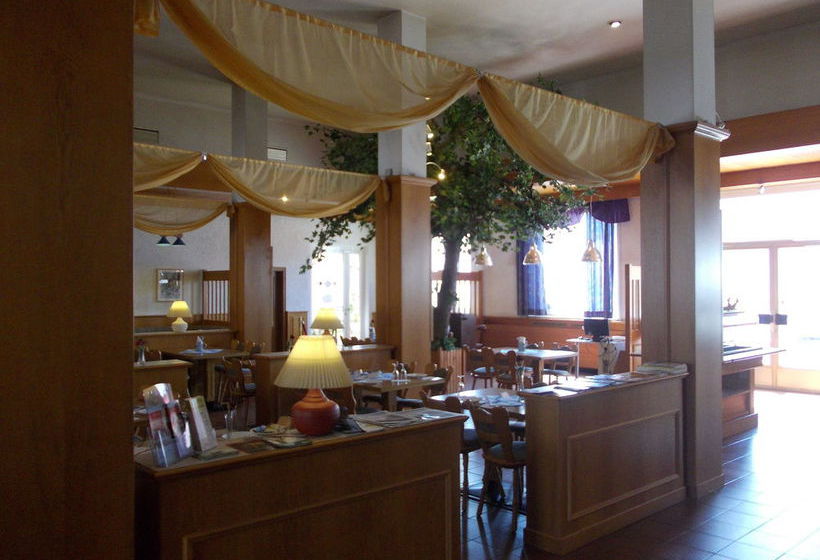 Hotel Im Bahnhof Passau 16