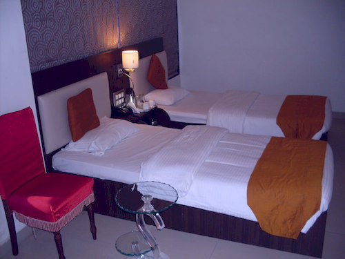 Hotel The Signature Crest Goregaon 5