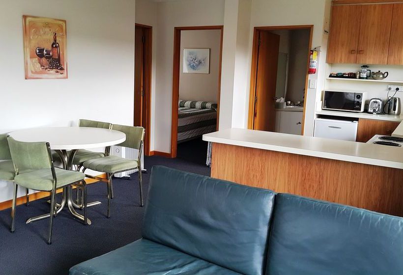 Lilybrook Rangiora Motel 16