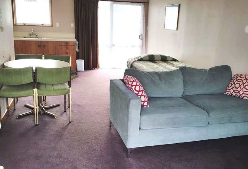 Lilybrook Rangiora Motel 7