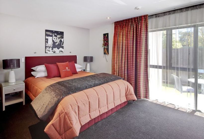 Motel Century Park Motor Lodge 6