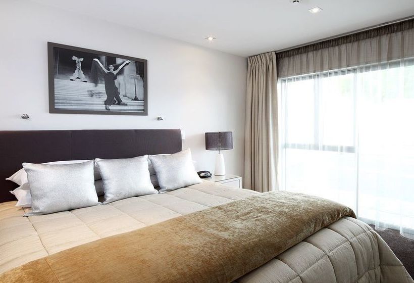 Motel Century Park Motor Lodge 9